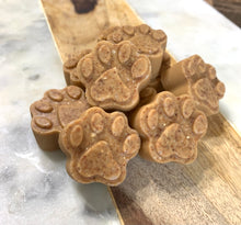Load image into Gallery viewer, Peanut Butter Pawsicles Frozen Dog Treats
